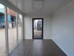 Módulo Oficina Prefabricada 3×6 con Muro Exhibidor - Imagen 5