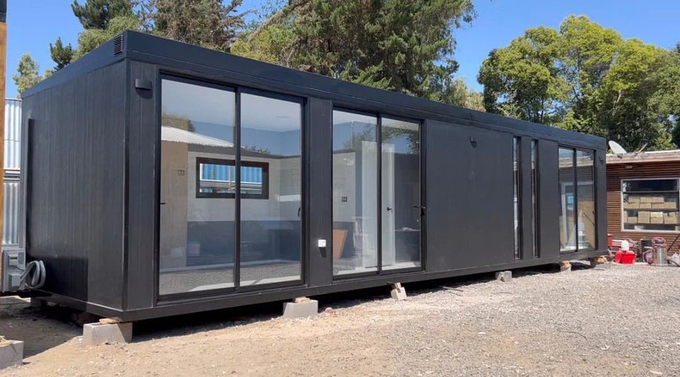 ckrn-image_picker_lib_temp_ebcb64cc-b9b0-414e-8754-0be0ca5463db.jpg Vivienda Modular ‘Calvitus’: Hogar Moderno de 2 Dormitorios y 36m² - Imagen 1